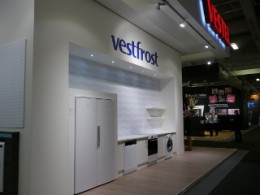 Vestfrost社のブース入り口。冷蔵庫、洗濯機、食器洗浄機、オーブン、IHコンロなどの生活家電を扱う